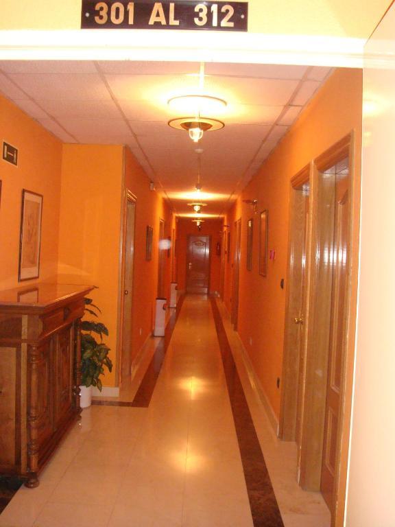 Hostal Serpol Palencia Exterior photo